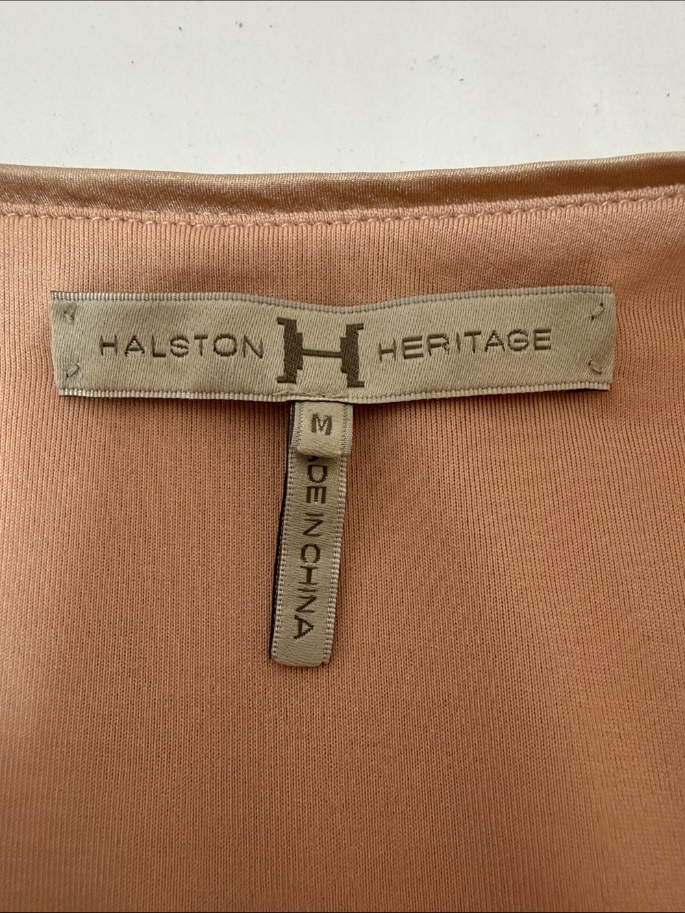 Halston Heritage Rose Gold V Neck Sleeveless Sequin Wrap-Front Top Medium NWOT - Picture 8 of 8
